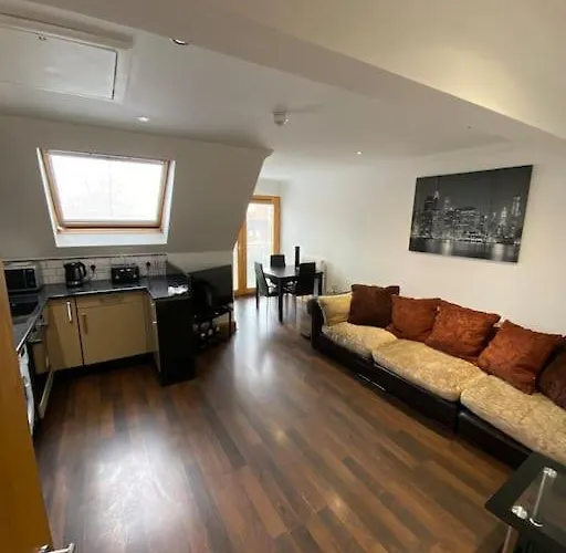 Spacious 2 Bed Apartment In Norwich City Centre