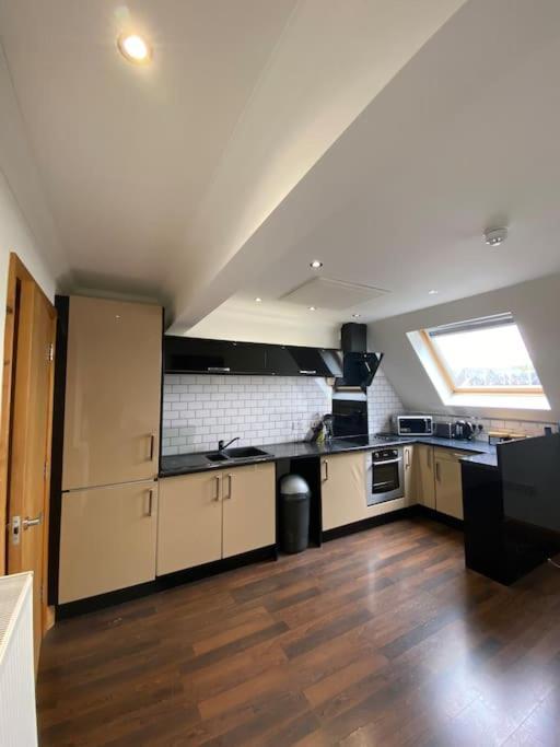 Apartment Spacious 2 Bed In Centre